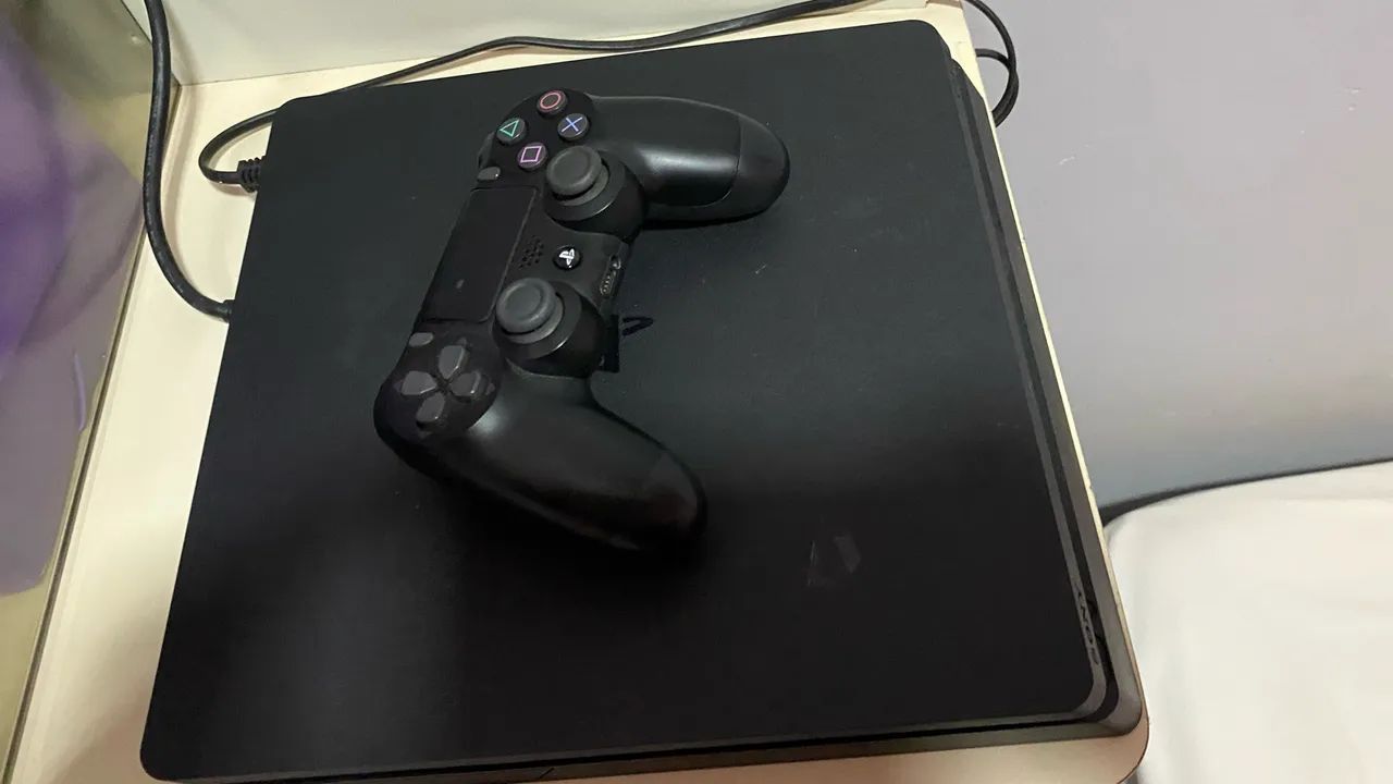 ps4 slim 