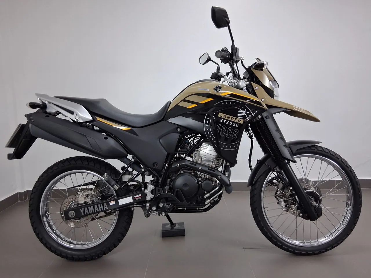 YAMAHA XTZ 250 LANDER