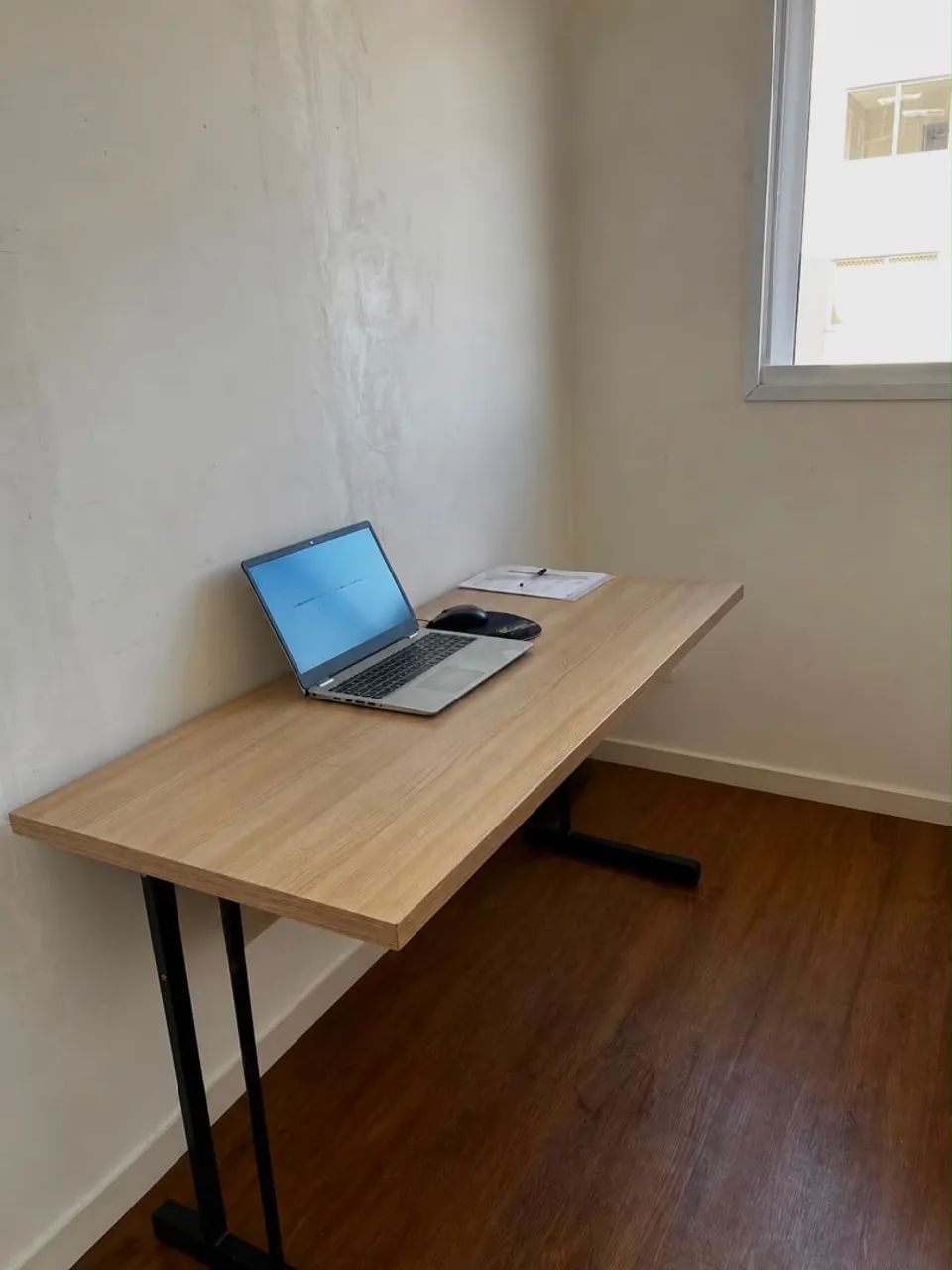 Mesa + Cadeira