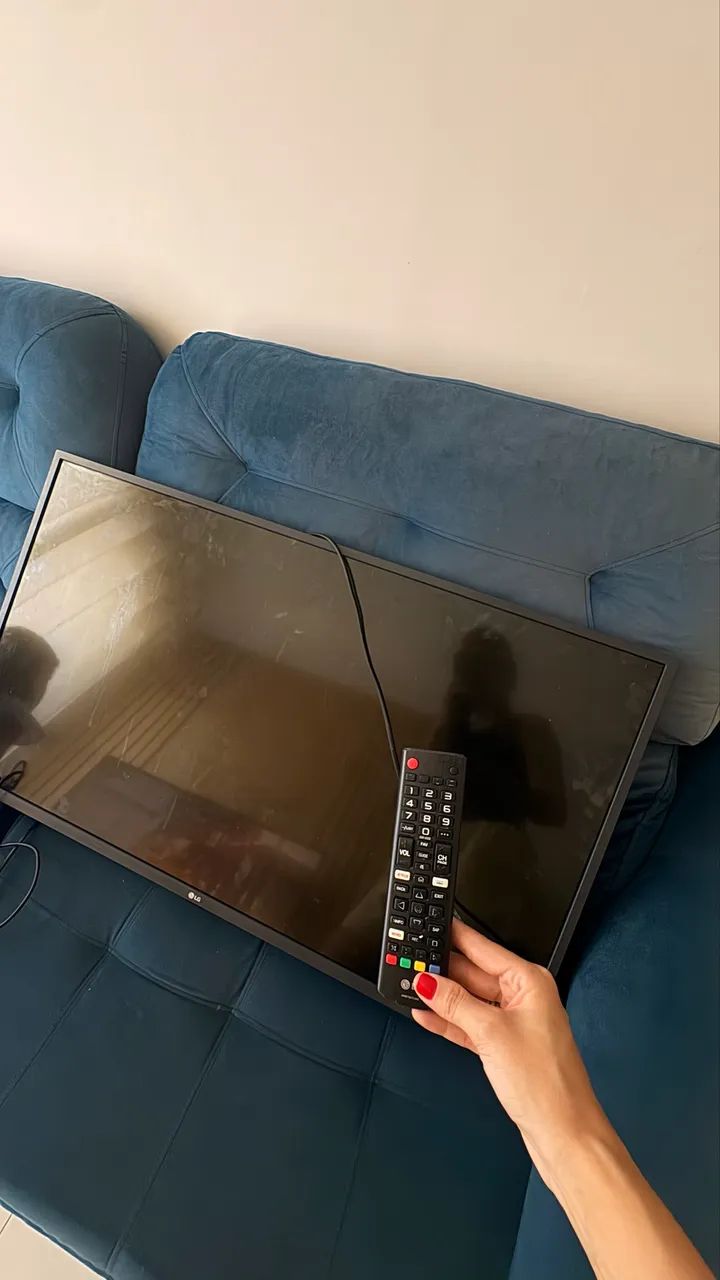 Vendo Máquina de lavar 8kg Microondas LG Tv 32 polegadas  - Foto 3