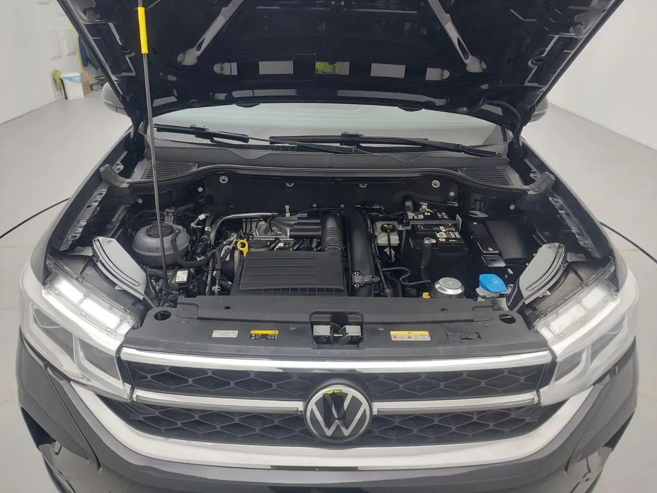 Volkswagen Taos Highline 1.4 250 TSI Flex Aut., foto 10 de 18