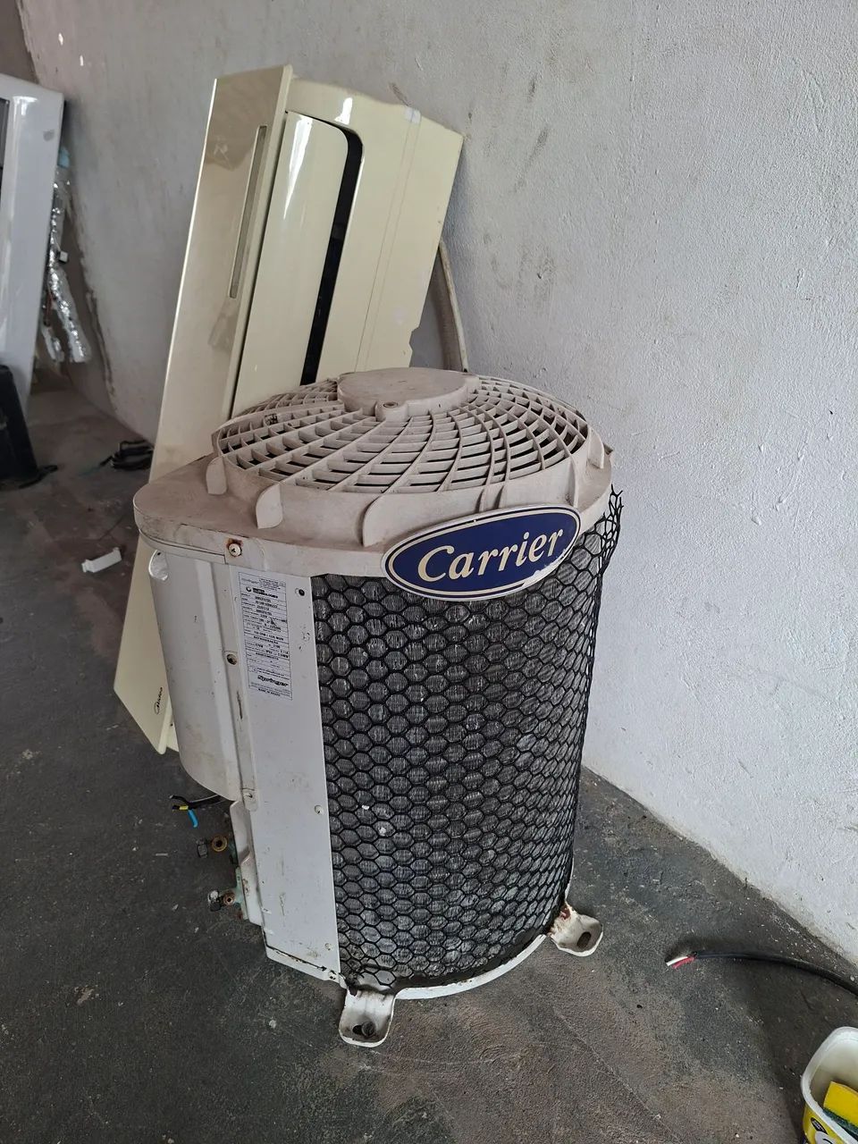 Ar condicionado  de 9 mil bths 
