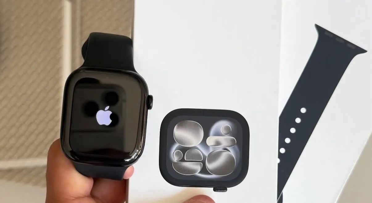 Apple Watch Series 11 46mm  - Foto 4
