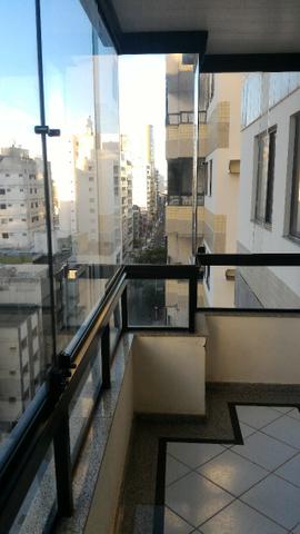 Apt 2 quartos com suite e 2 vagas garagem , no Prédio do shopping Praia Center - Foto 15