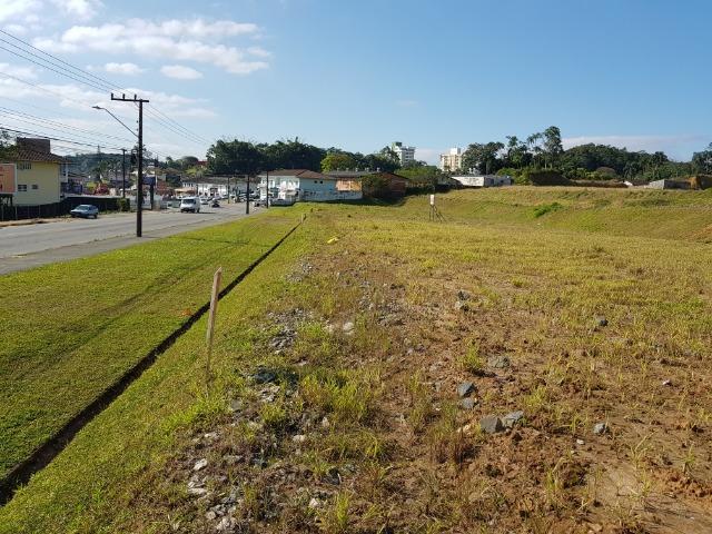 Terrenos comerciais de frente para a rua Santa Catarina no bairro Floresta - Foto 17