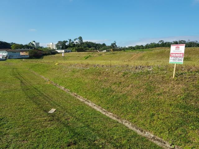 Terrenos comerciais de frente para a rua Santa Catarina no bairro Floresta - Foto 13