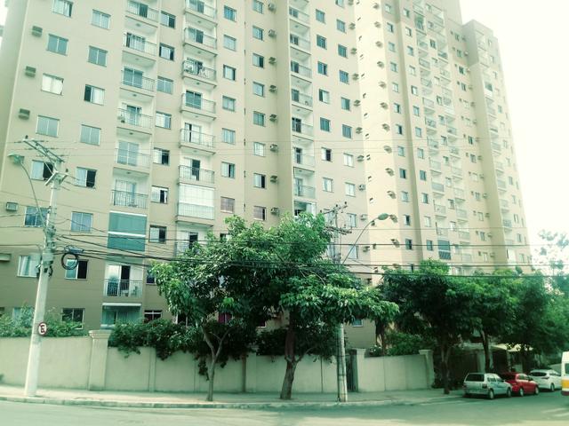 Residencial Moxuara: Ap 02 quartos, Suíte. Varanda