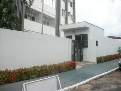 Apartamento no Edificio Serra Negra