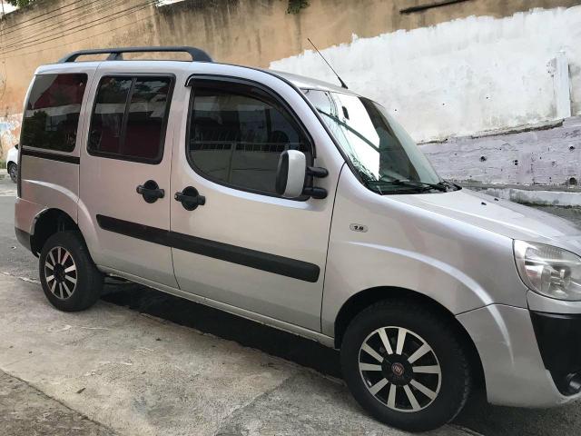 Fiat Dobló 2013, 1.8 essence IPVA 2019 pago - Foto 3