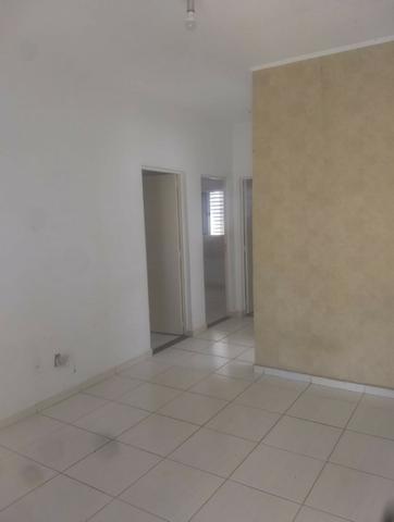 Vendo Excelente Casa no Residencial Santa Terezinha com 3/4 sendo 1 Suíte - Foto 8