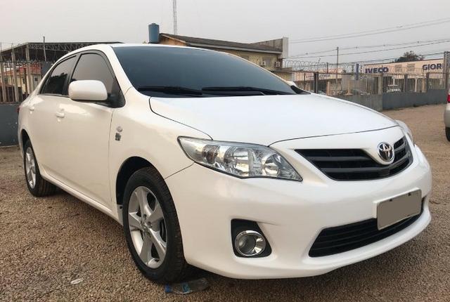 Corolla 2014 GLi 1.8 Automático Super Conservado - Foto 13