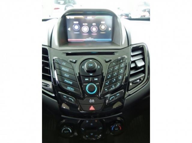 Ford Fiesta 1.6 TITANIUM HATCH 16V POWERSHIFT 4P - Foto 10