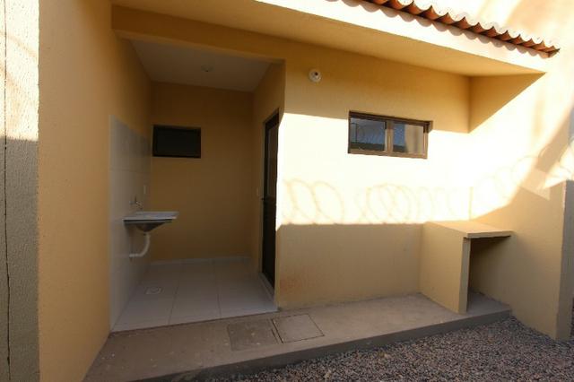 Duplex em condomínio no Passaré, 2 quartos, 2 suítes, ampla vaga de garagem - Foto 5