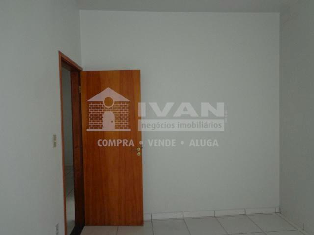 Casa para alugar com 2 dormitórios em Presidente roosevelt, Uberlândia cod:582339 - Foto 4