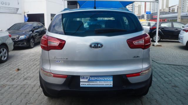 KIA SPORTAGE 2.0 LX 4X2 16V FLEX 4P AUTOMÁTICO - Foto 5