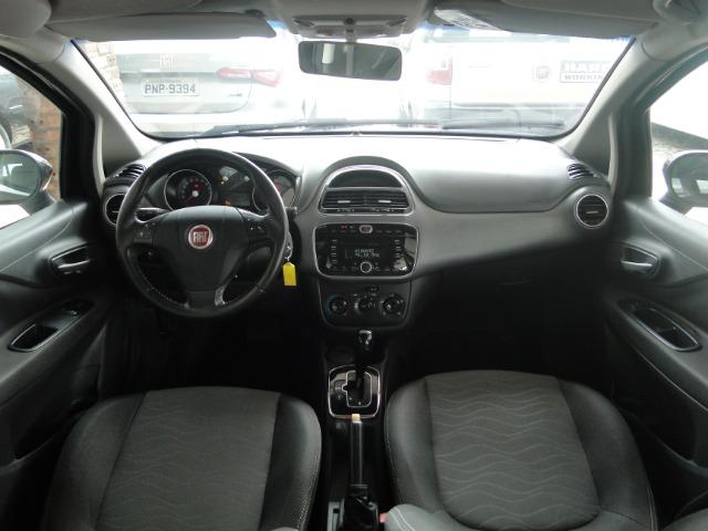Fiat Punto 1.6 Essence Automatizado 2013/2014 - Foto 5