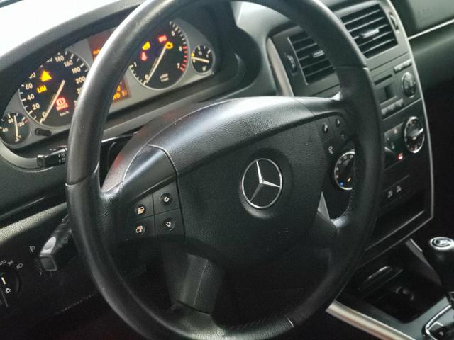 Mercedes B170 com 66 mil km rodados Raridade vendo troco e financio R$ 33.900,00 - Foto 7