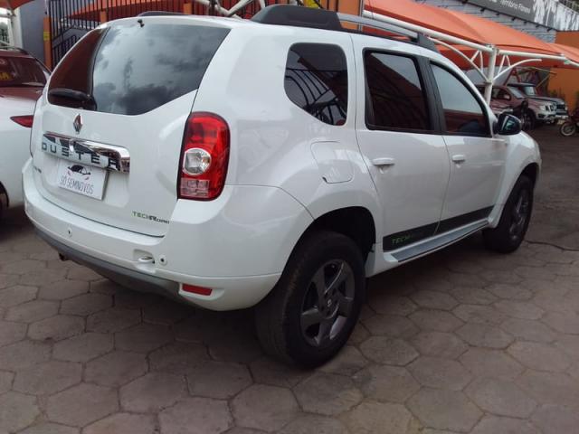 RENAULT DUSTER 1.6 TECHROAD 4X2 16V FLEX 4P MANUAL - Foto 3