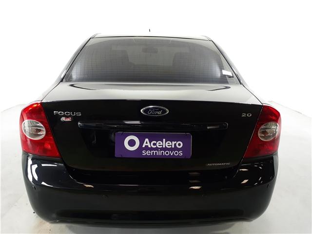Ford Focus 2.0 glx sedan 16v flex 4p automático - Foto 5