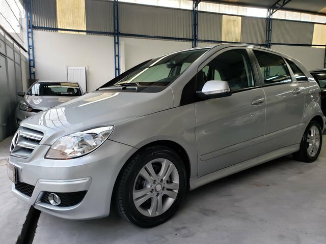 Mercedes B170 com 66 mil km rodados Raridade vendo troco e financio R$ 33.900,00 - Foto 2
