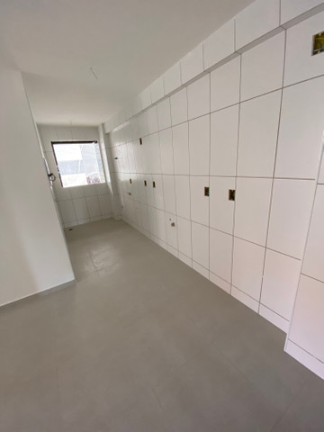 Quarto/Sala e 02 Quartos, na 3ª Quadra da Praia de Jatiuca. Com Área de Lazer - Foto 3