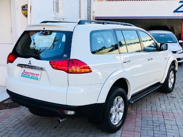 Mitsubshi Pajero Dakar hpe 3.2 turbo diesel 170cv 4x4 , ipva 2020 pago - Foto 4