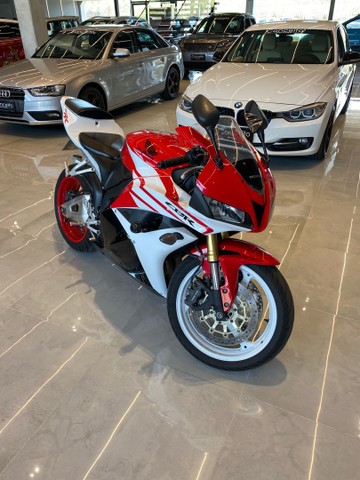 HONDA CBR 600 RR