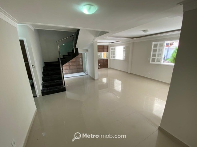 Casa de Condomínio com 4 quartos à venda, 160 m² por R$ 800.000 - Planalto Turu - JN