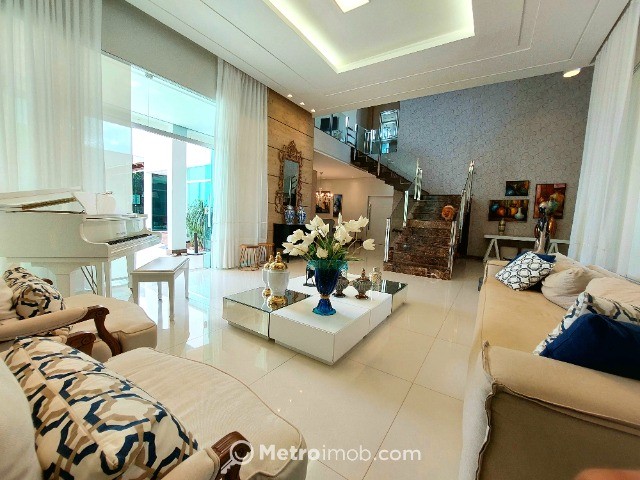 Casa de  Condomínio com 5 quartos à venda, 600 m² por R$ 4.800.000 - Cohama - JN