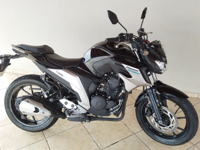 FAZER 250 2019 APENAS 7600KM ACEITO TROCAA FZ 25
