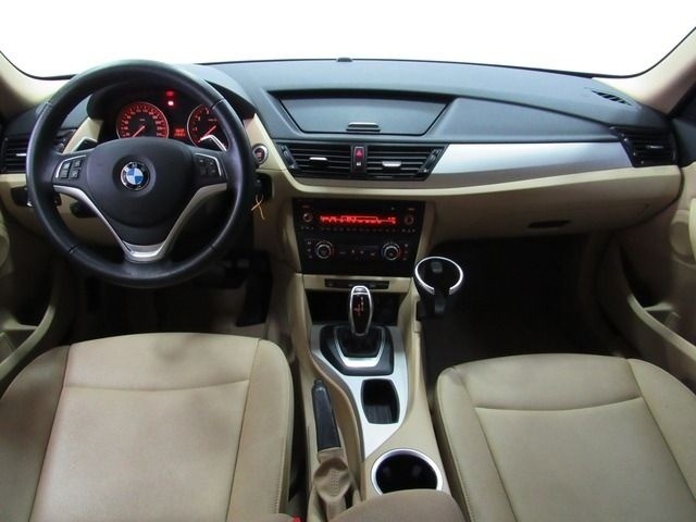 BMW X1 * 2.0 BRANCA * 2015