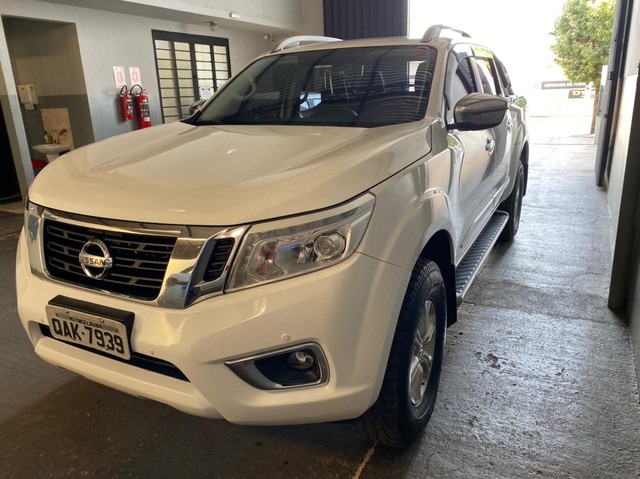 NISSAN FRONTIER