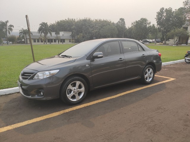 TOYOTA COROLLA 2013 XEI 2.0.