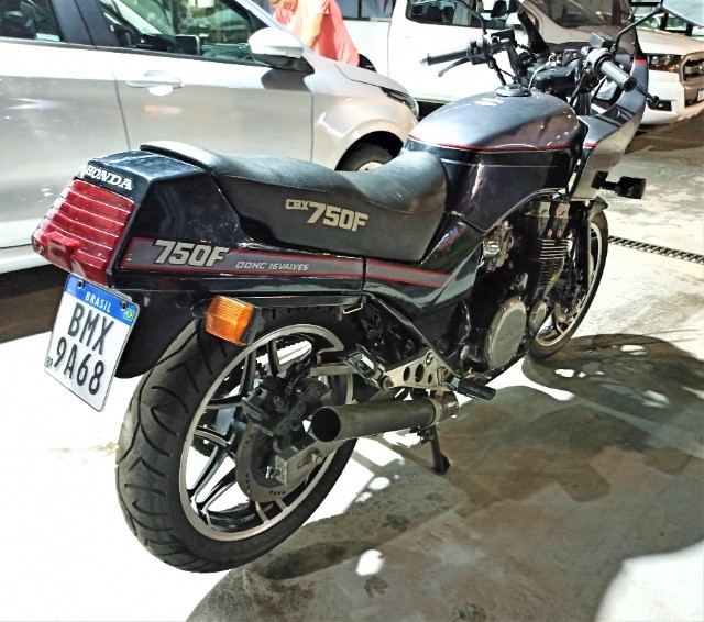 HONDA 750F 7 GALA PARCELO EM ATÉ 18X NO CARTÃO