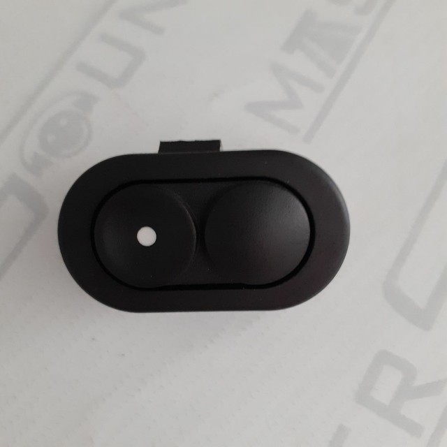 Botão  simples do vidro elétrico. Para: Corsa Antigo. Novo. - Foto 4