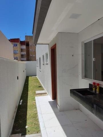 Casa Térrea 3/4 e 3 suítes de 150 m², porcelanato, 3 vagas no Monte Carlo por 725.000,00  - Foto 2