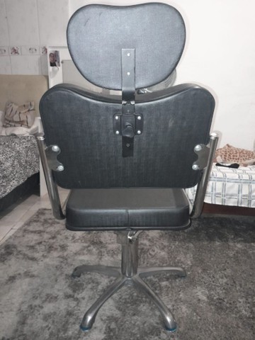 Cadeira de cabeleireiro novíssima - Foto 2