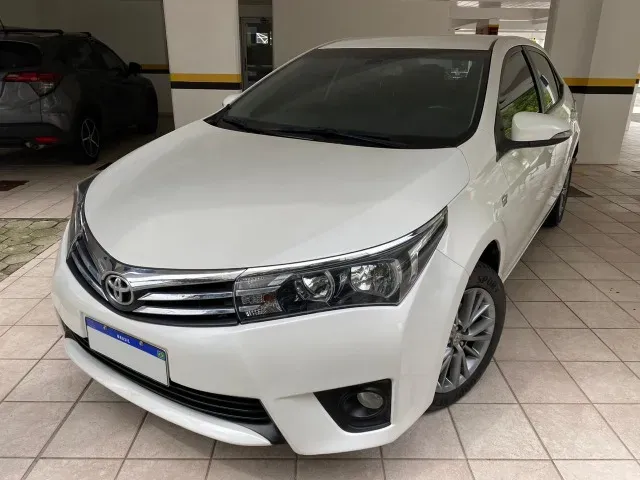 Toyota Corolla 2019 em Araucária - Usados e Seminovos