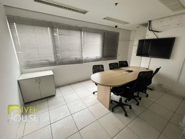 Sala comercial para alugar ou vender no metrô São Judas
