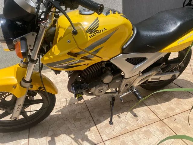 Honda cbx 250 twister,2008, amarela, r$ 6.500 em Brasil