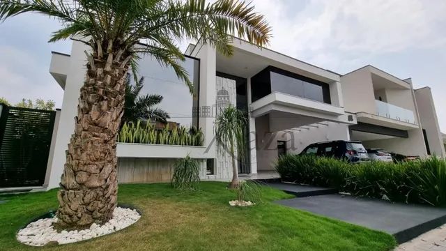 Casa de condomínio para aluguel tem 450 metros quadrados com 3 quartos