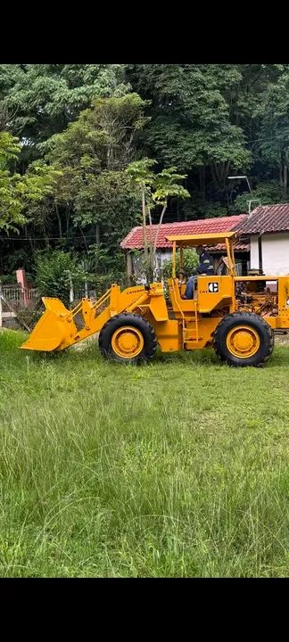 Pá carregadeira Caterpillar 930 