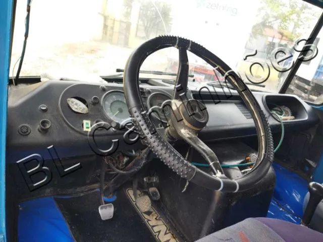 MB 608, ano 1979, Freio ar, Baú de 4.50 mts  - Foto 7