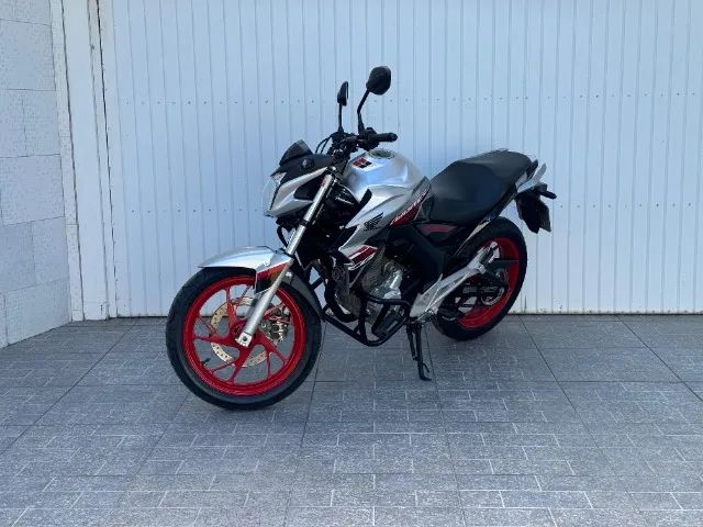 Honda CB  250 Twister 2021 - Apenas 21.000 km , único dono - Foto 5