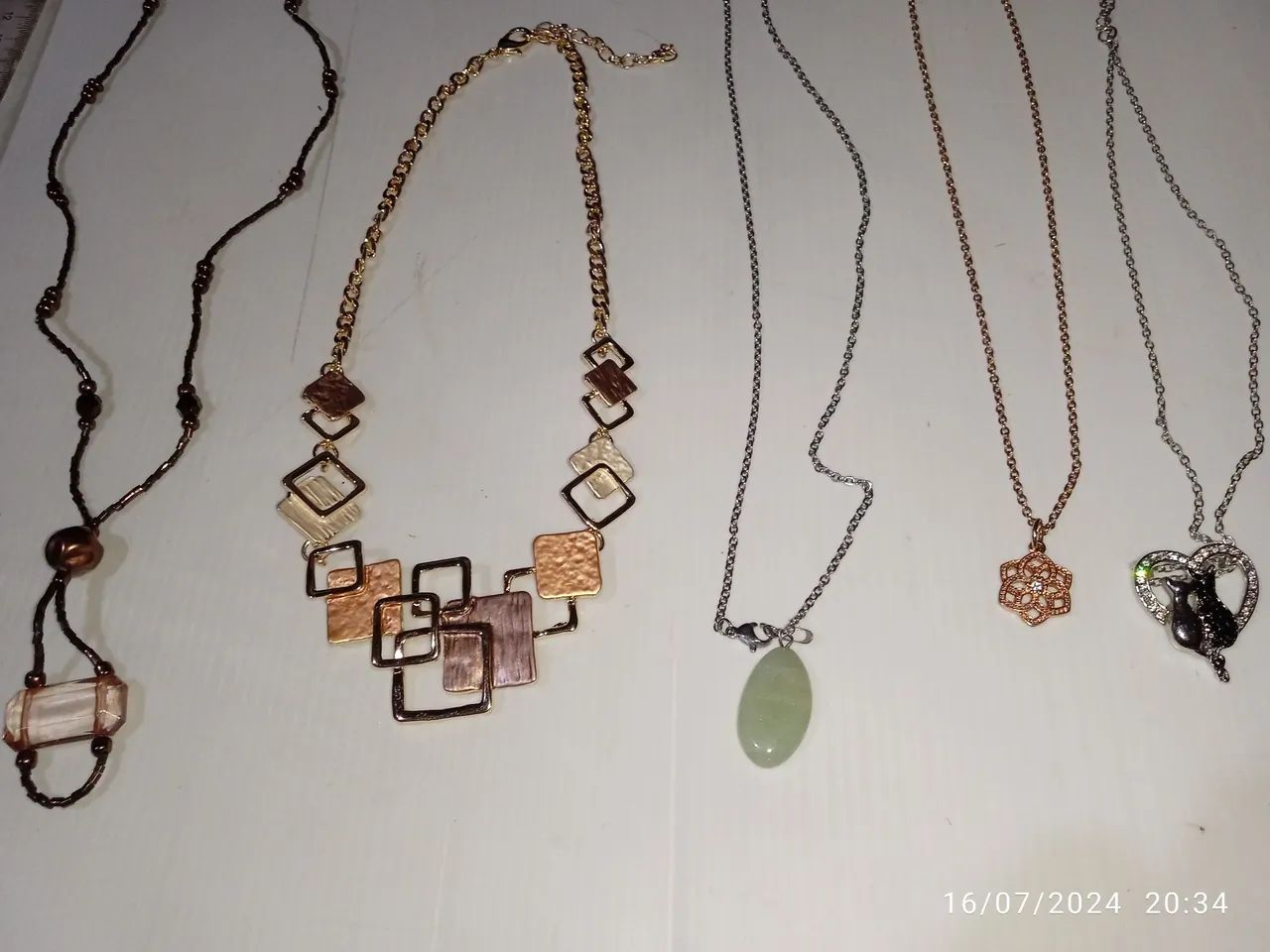 Colares femininos. Bijuterias de ótima qualidade. Kit com 5 peças. - Foto 3