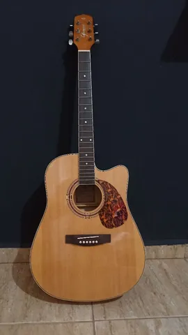 Violão Giannini