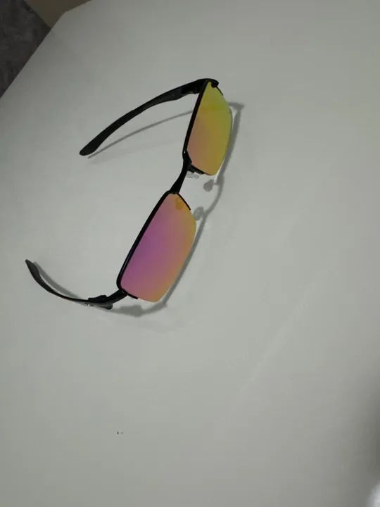 Óculos de Sol Oakley - Preto com Lentes Degradê - Foto 4