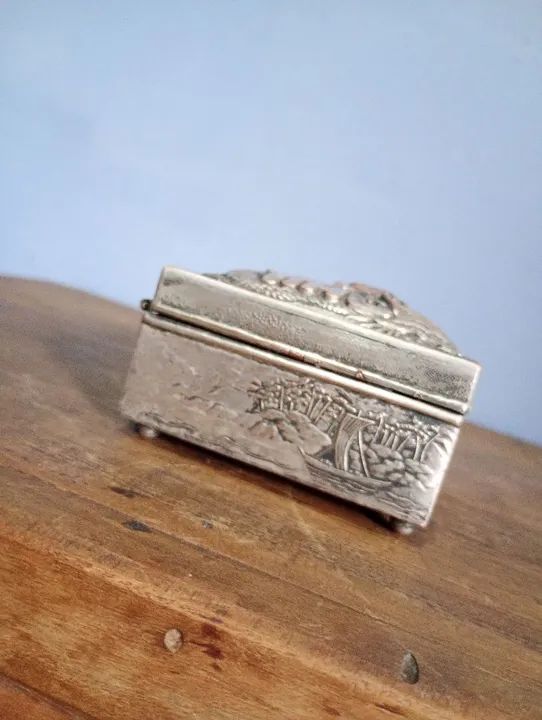 Antigo Porta Jóias Chinês com Ideogramas/dragão - Foto 6