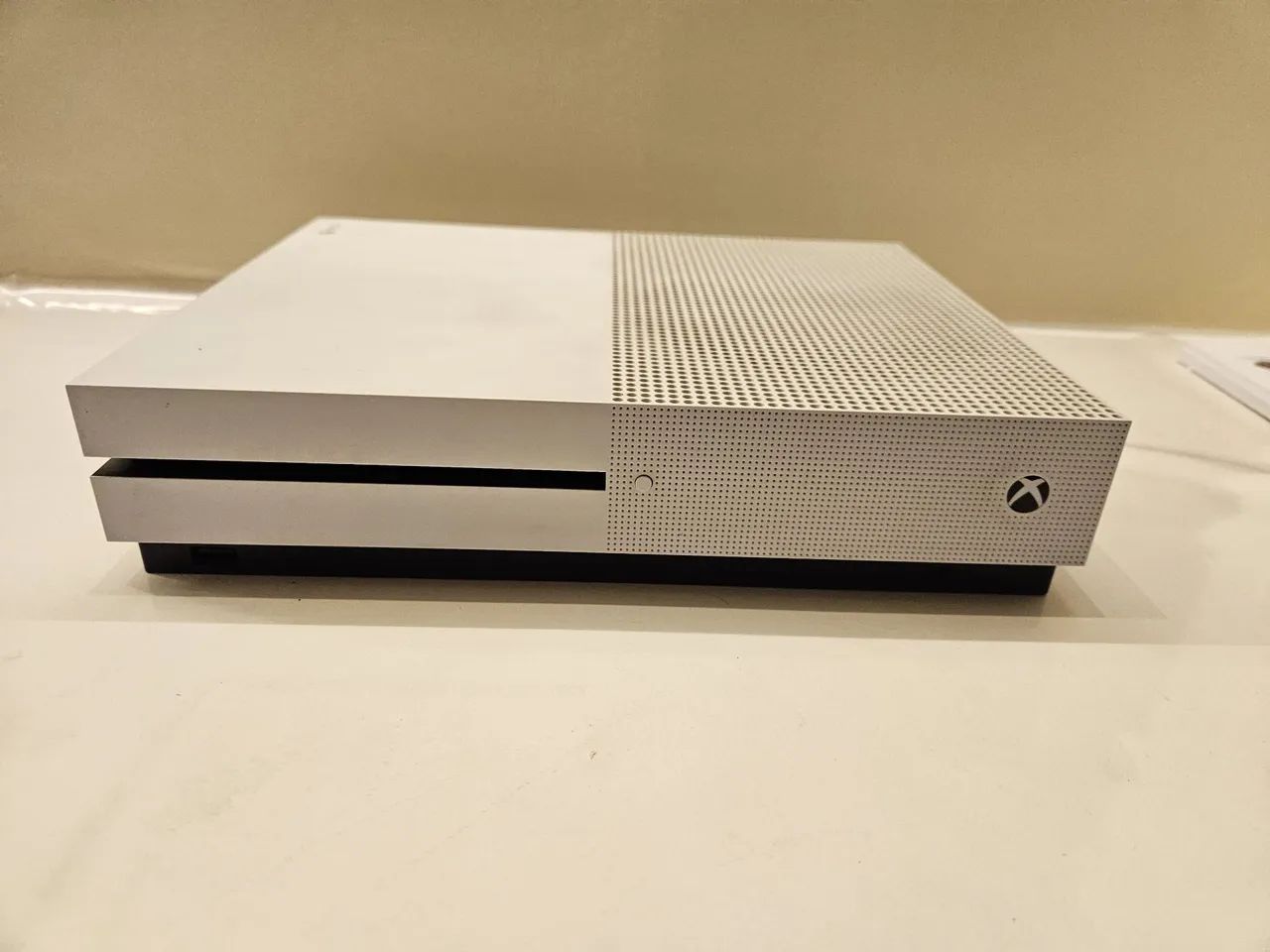Xbox One S Console de Video Game Consoles de Video Game Saracuruna Duque de Caxias 1364743567 OLX