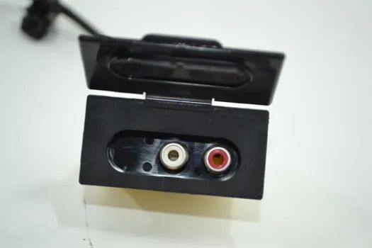 Conector Tomada Auxiliar Console Mitsubishi Asx 2011 2012 Or - Foto 2